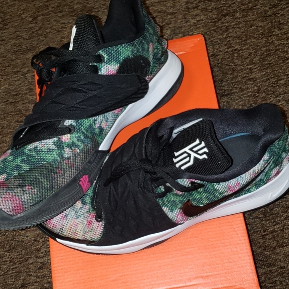 kyrie low floral